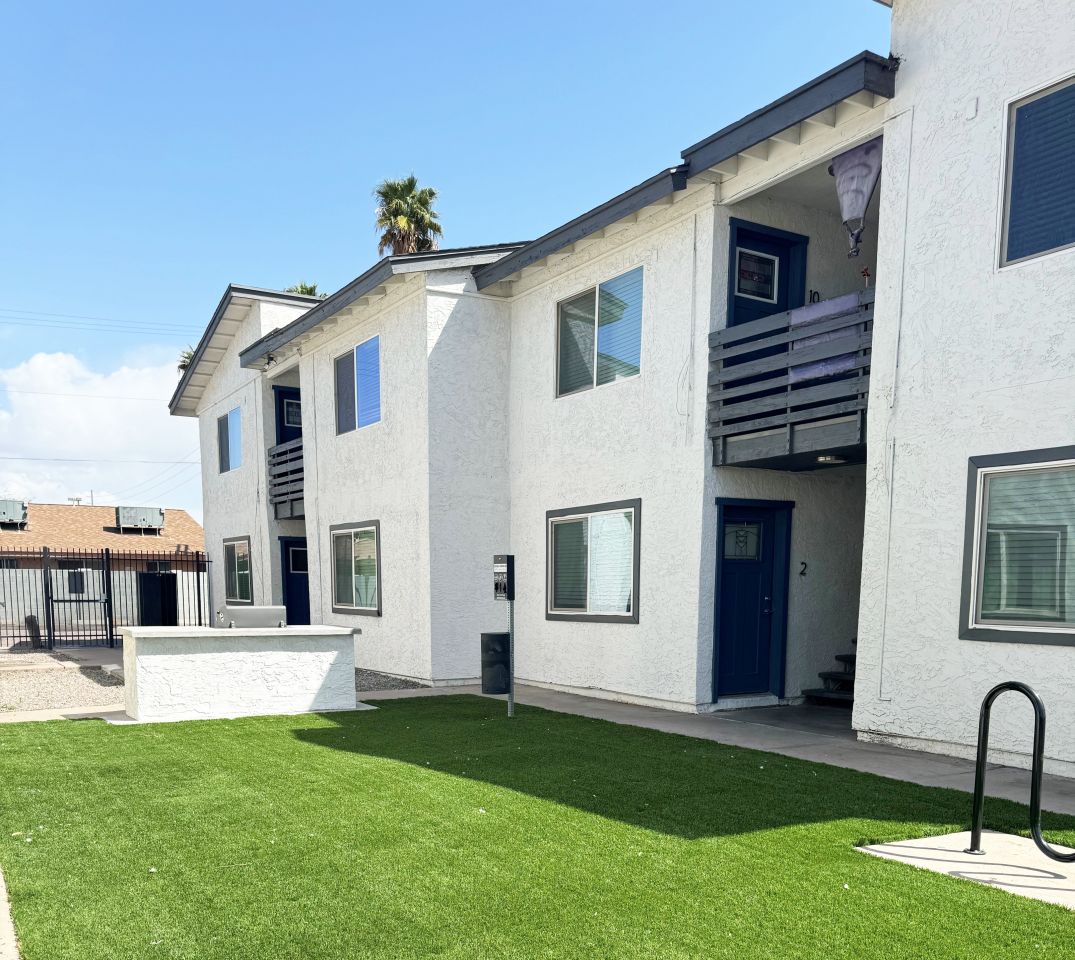 1st Avenue Image 1