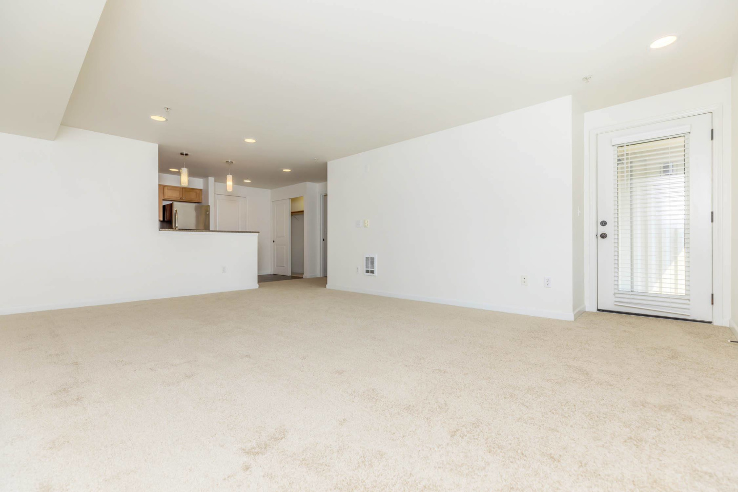 Delano Image 24