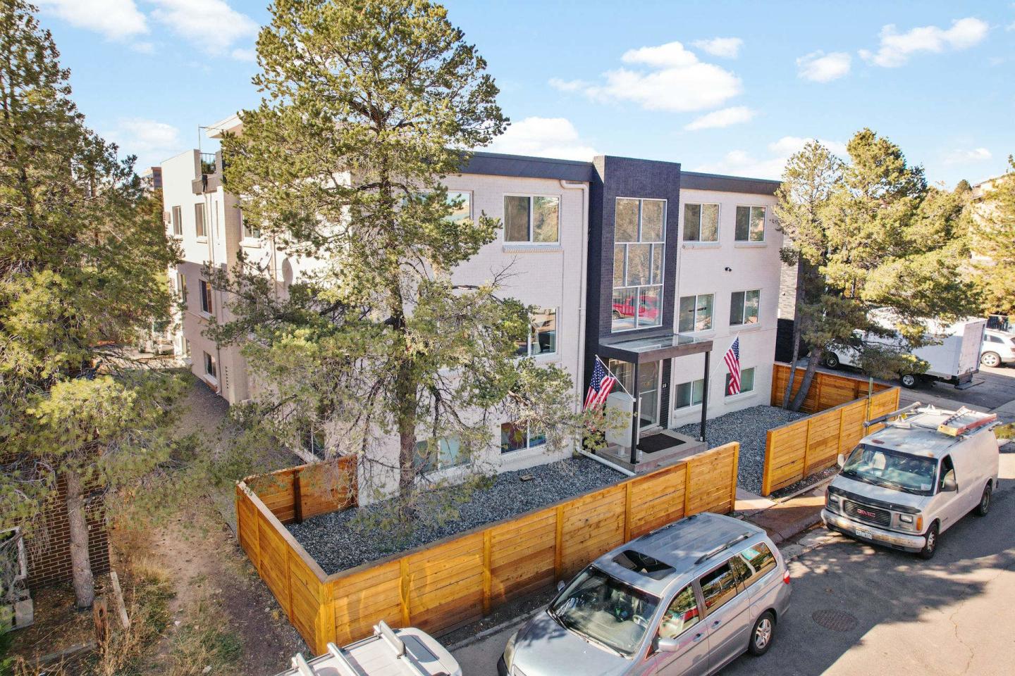 Fairfax Image 11