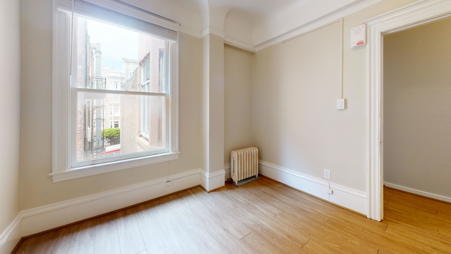 676 Geary St Image 13