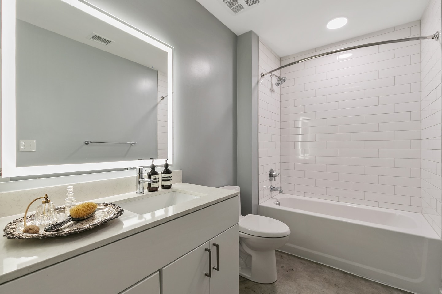 The Carousel Image 14