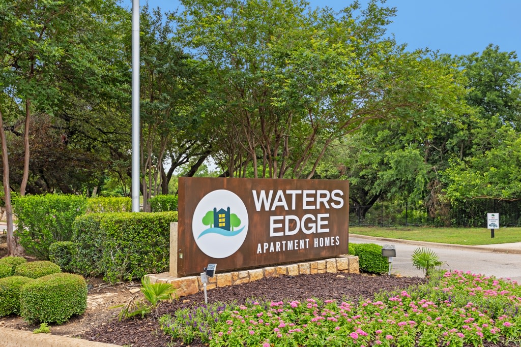 Waters Edge Apartment Homes Image 55