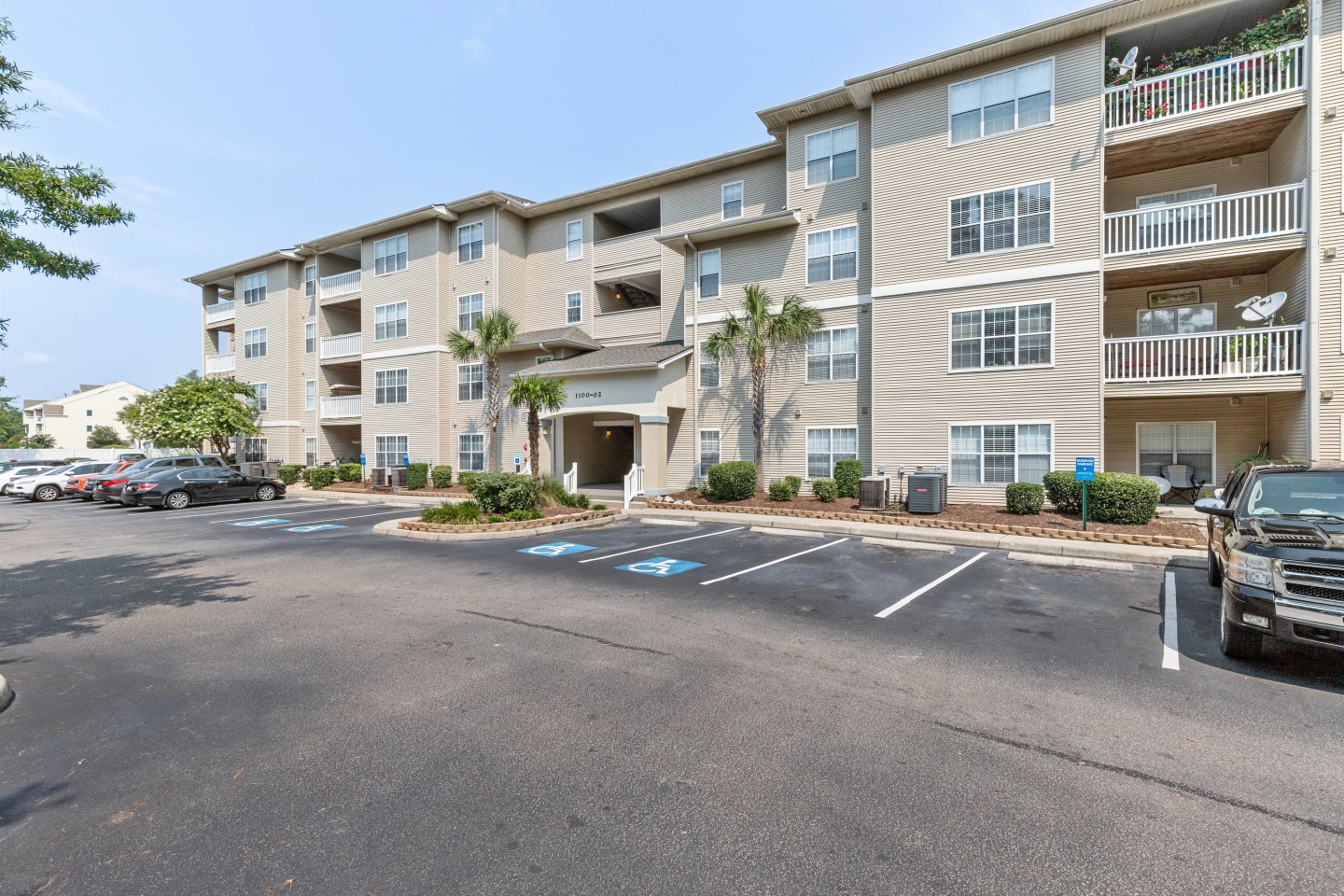 Cherry Grove Commons Apartments Image 16