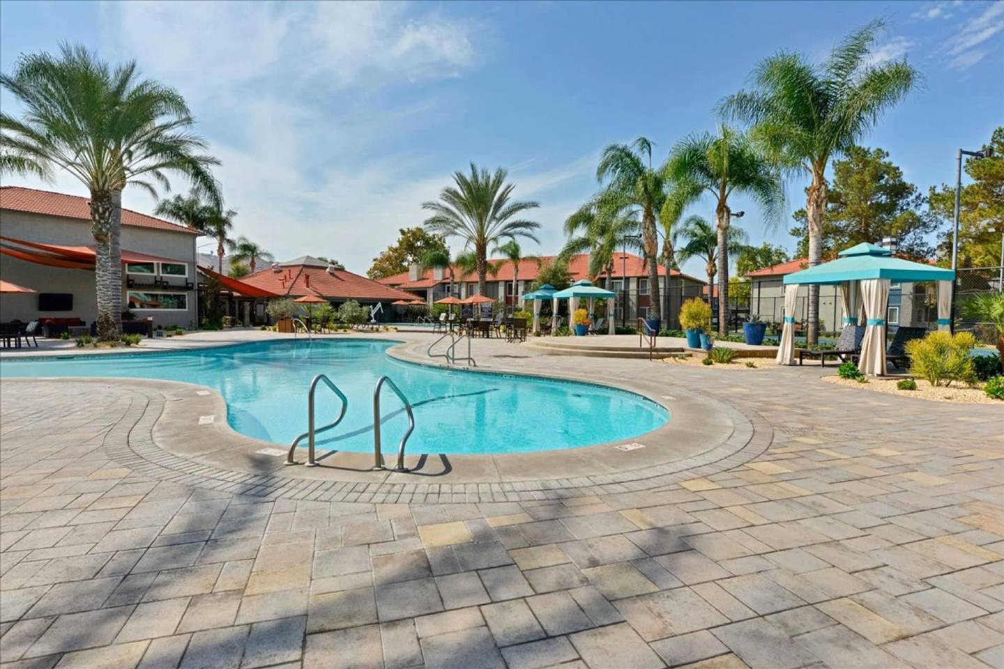 Corona Pointe Resort Image 43