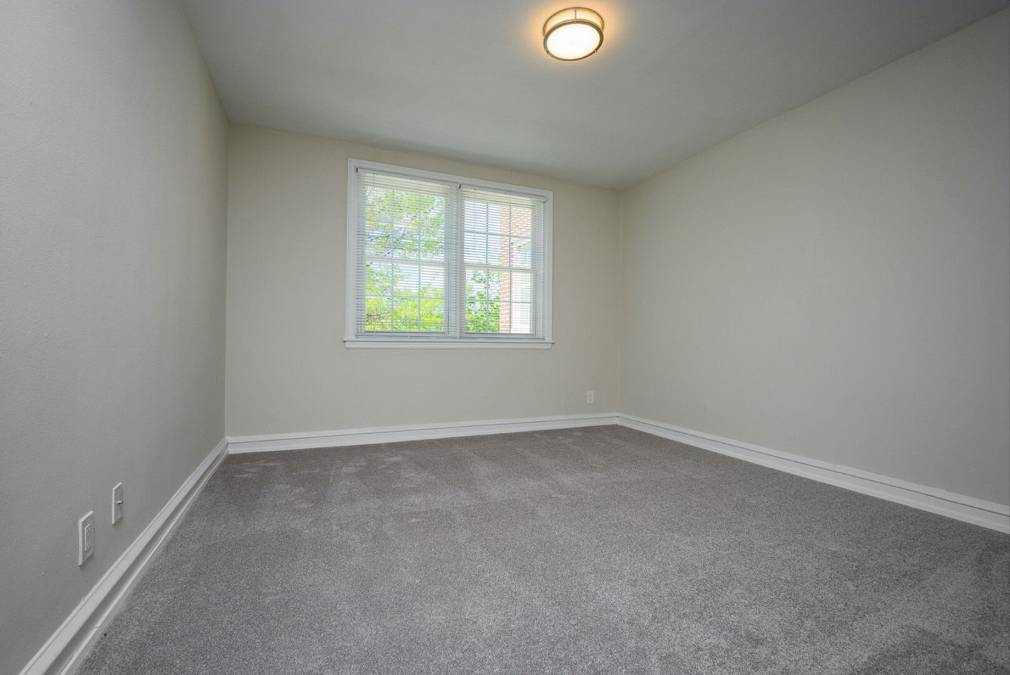 Canterbury Apartments Image 10