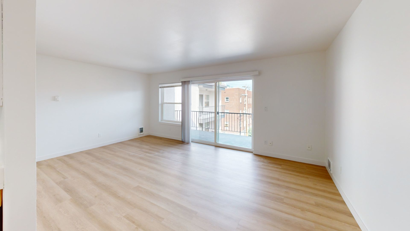 Residence 620 Image 11