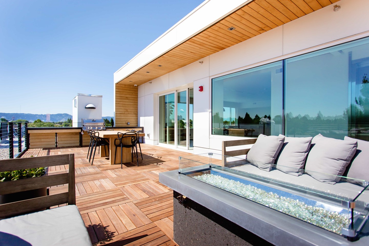 Burnside 26 Image 12