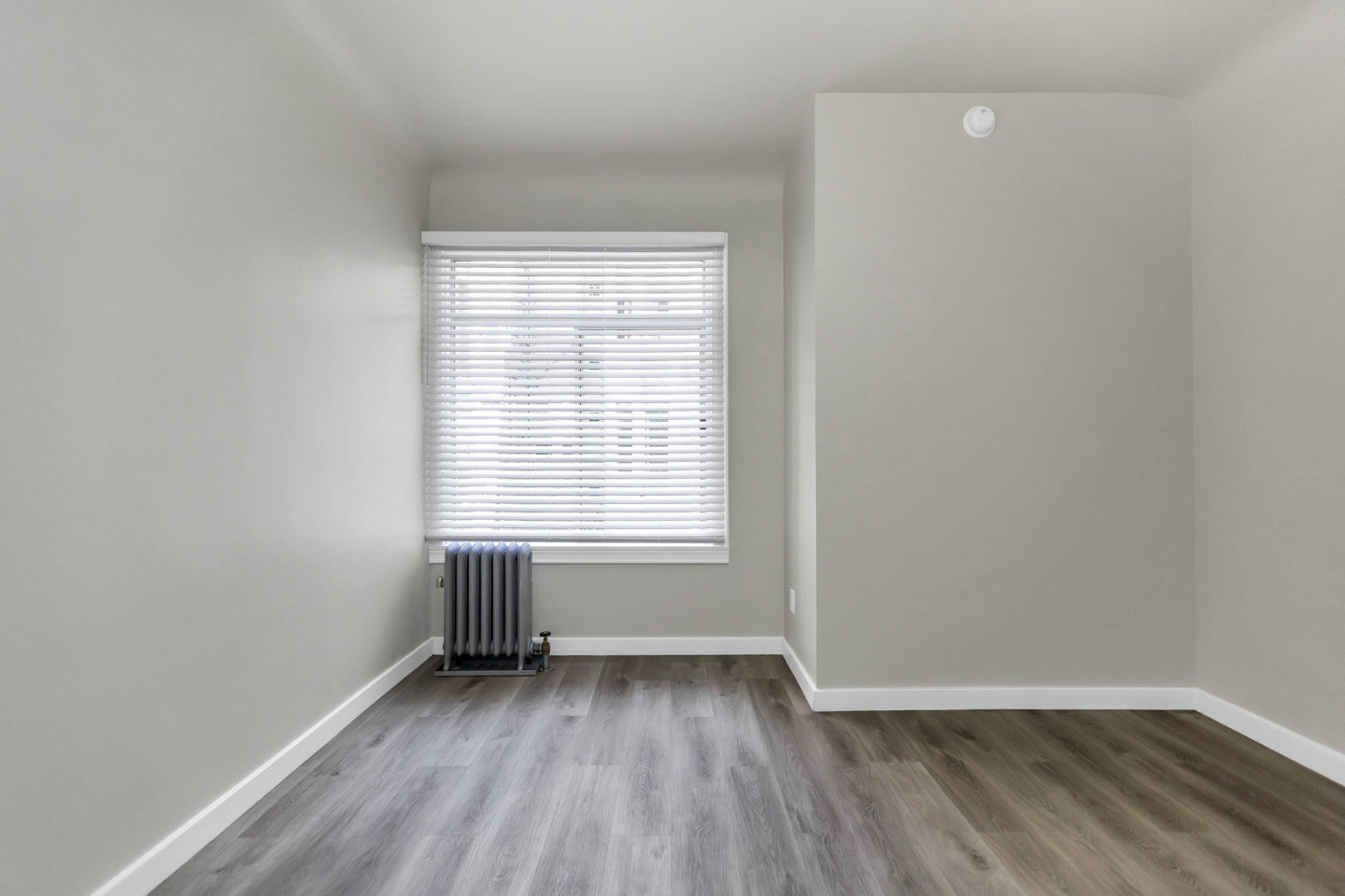 2955 Van Ness Image 11