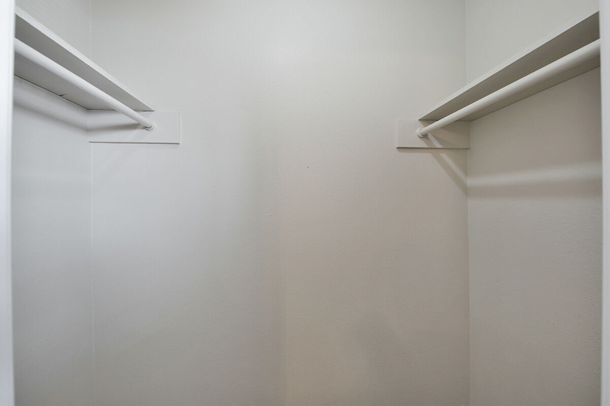 Colonial Image 30