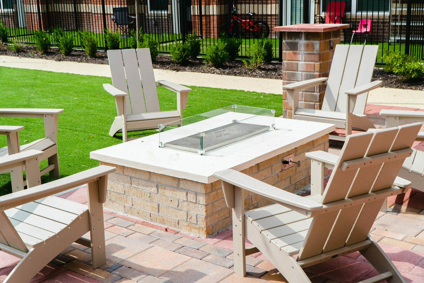 Uptown Terrace Image 32