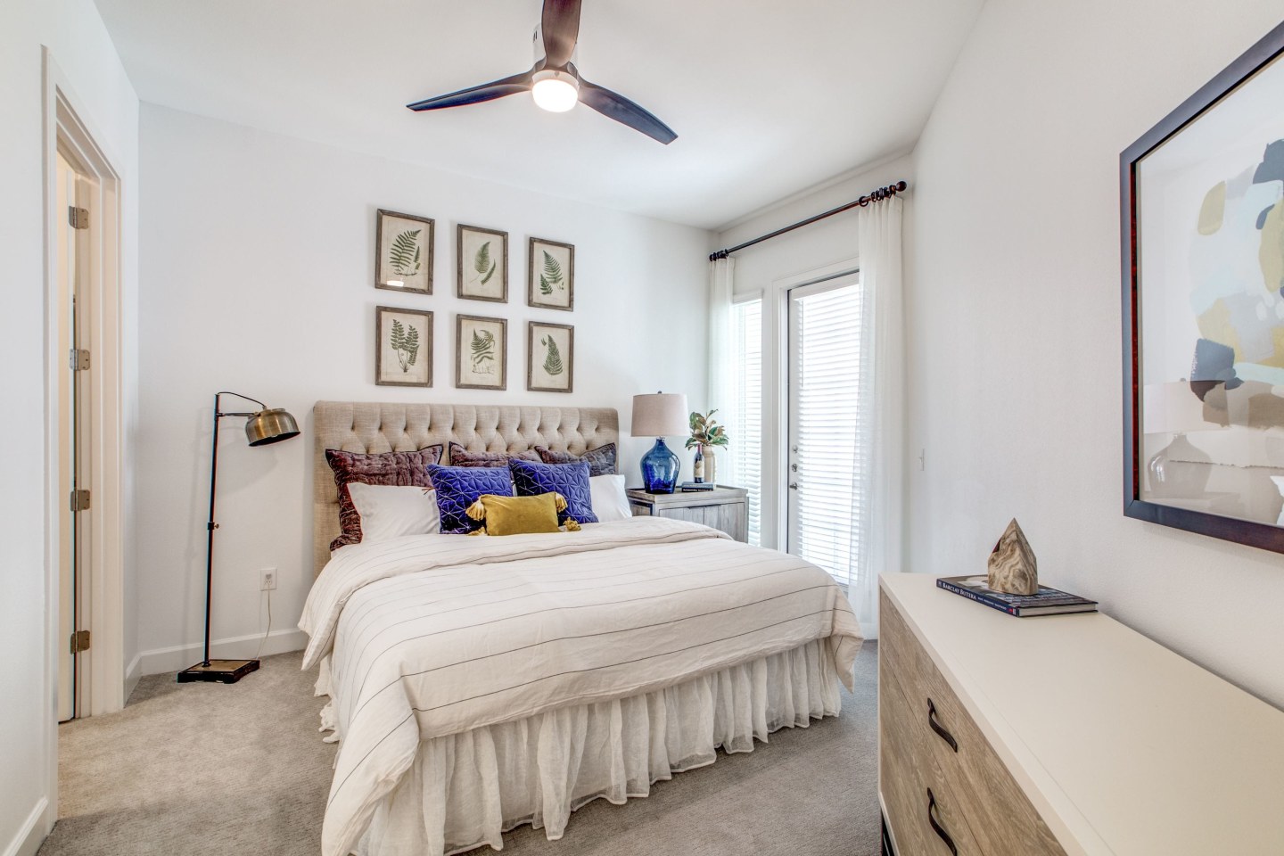 255 Assay Luxury Apartments Image 17