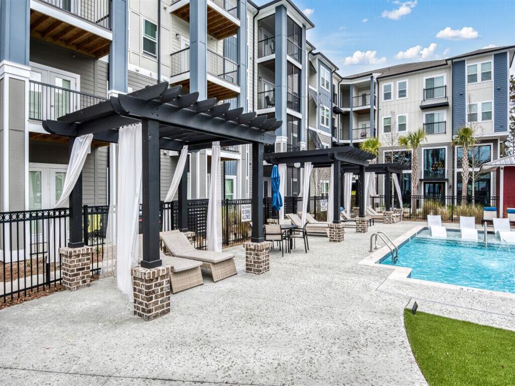 The Lively Indigo Run Apartment Homes Image 1