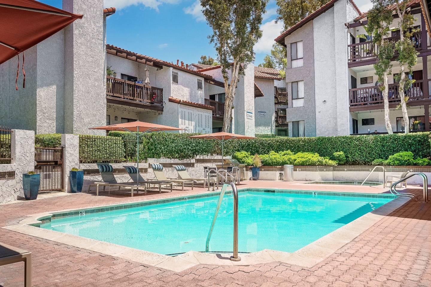 Ridgecrest Apartments Image 4