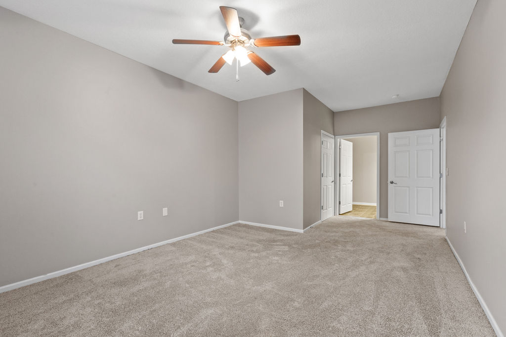 Marble Cliff Commons Image 62