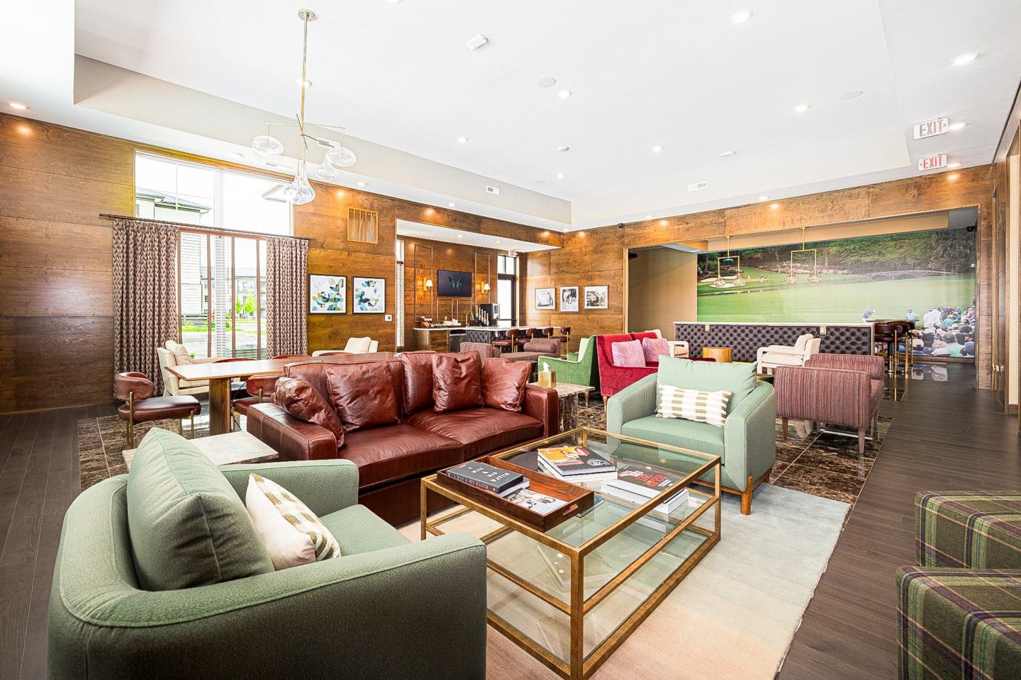 Club at Woodside Image 1