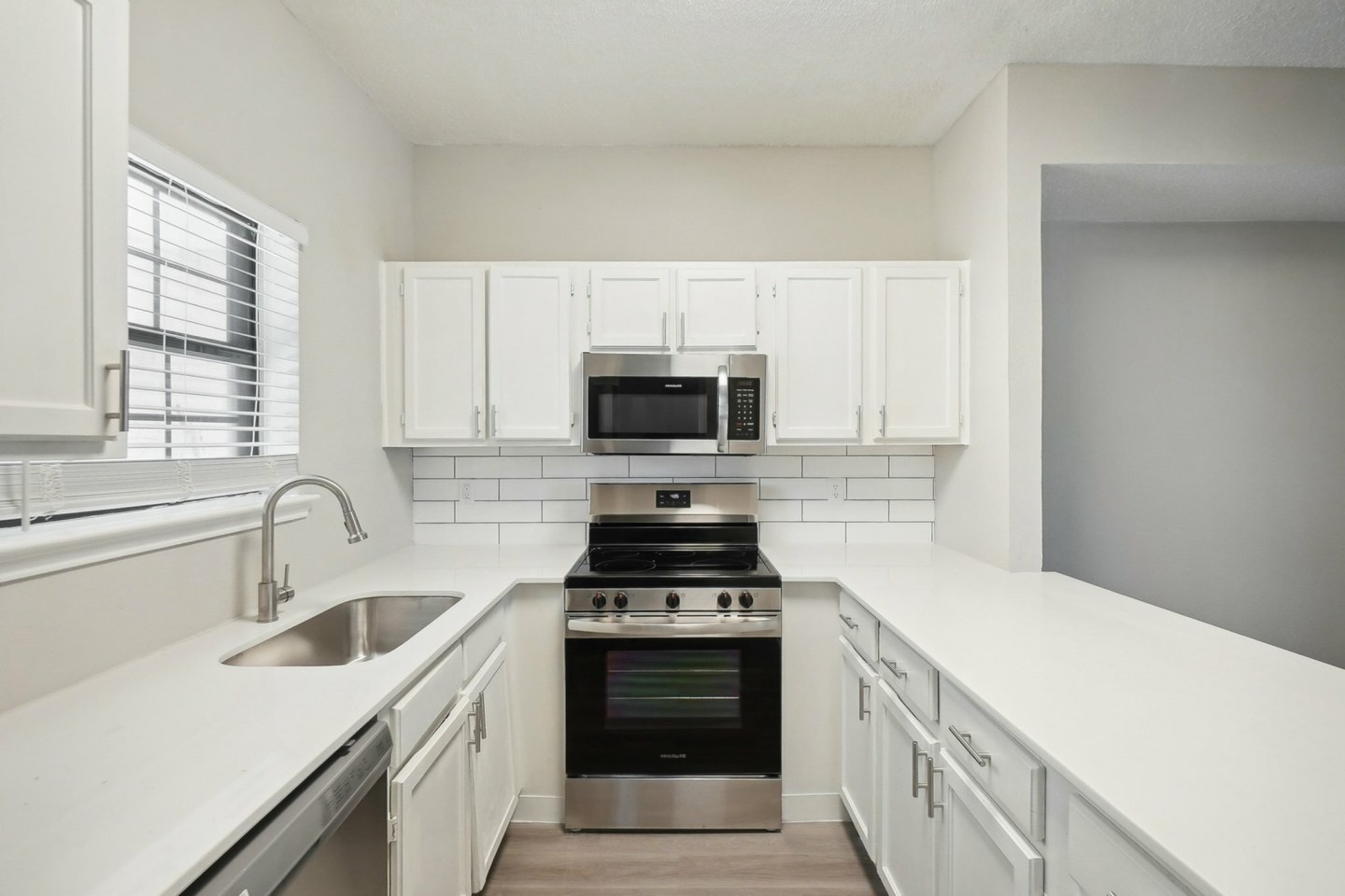 Avalon Villas Image 8