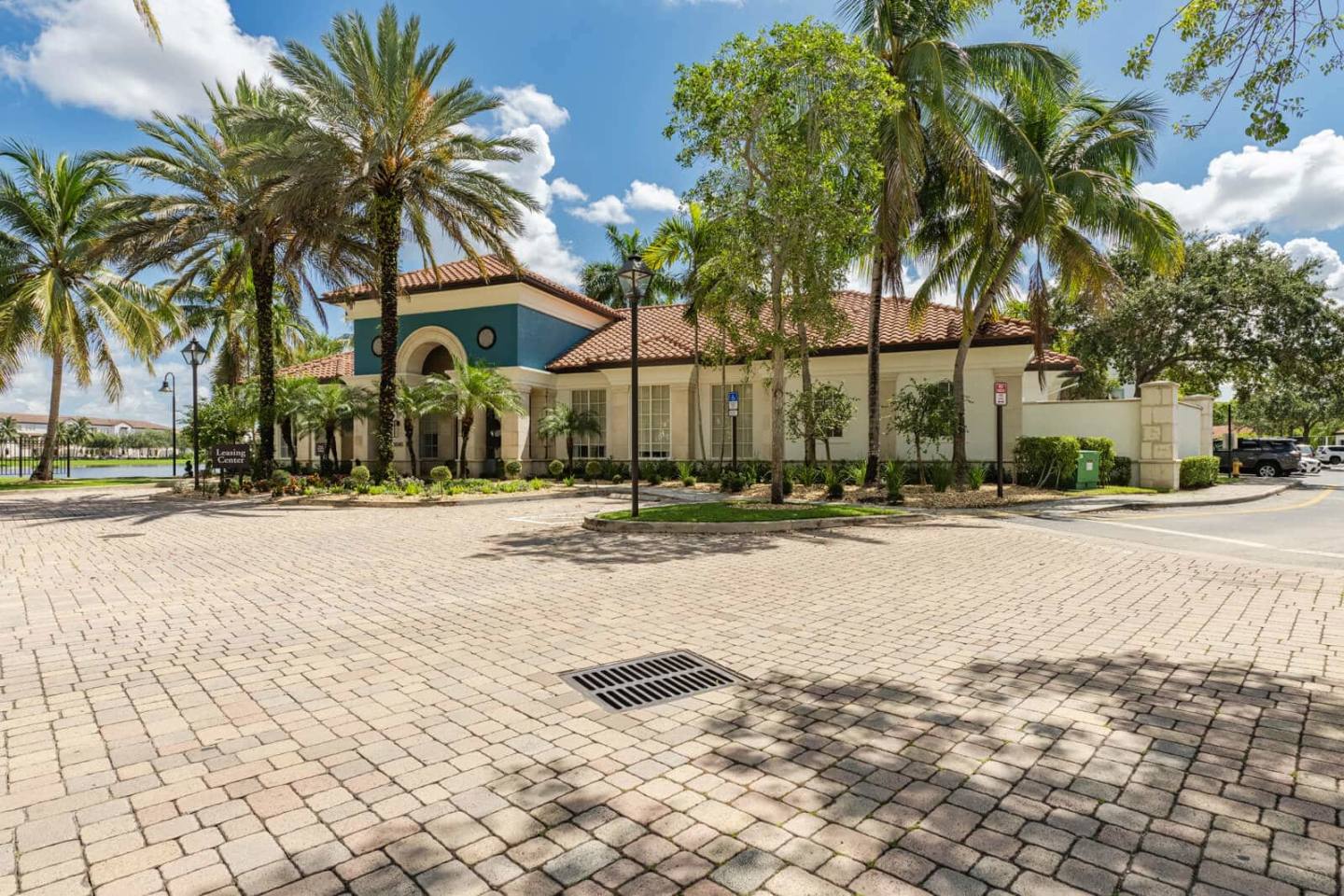 Grand Riviera Miramar Image 26