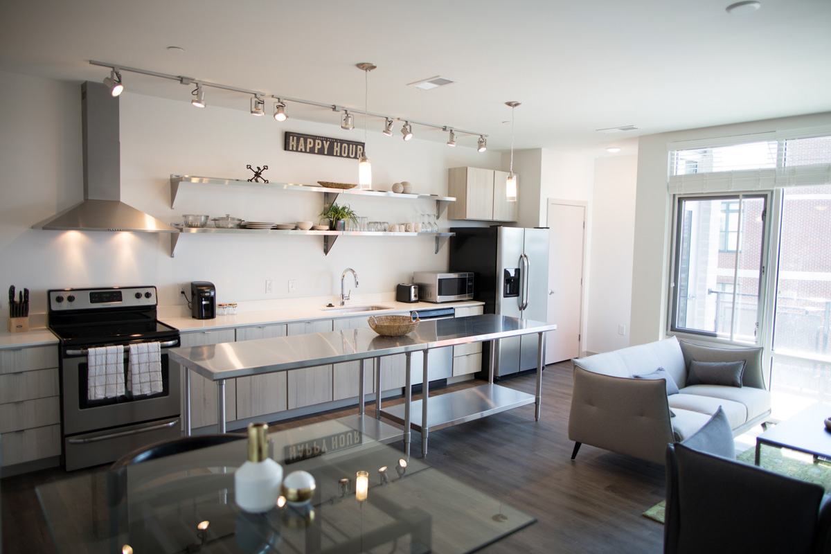 747 Apartments Image 4