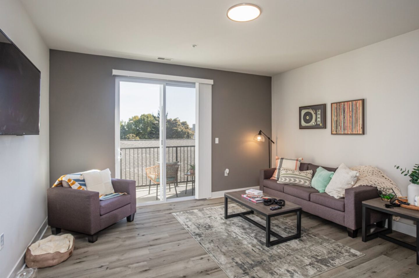 Student Housing - Vue on Walnut Image 19