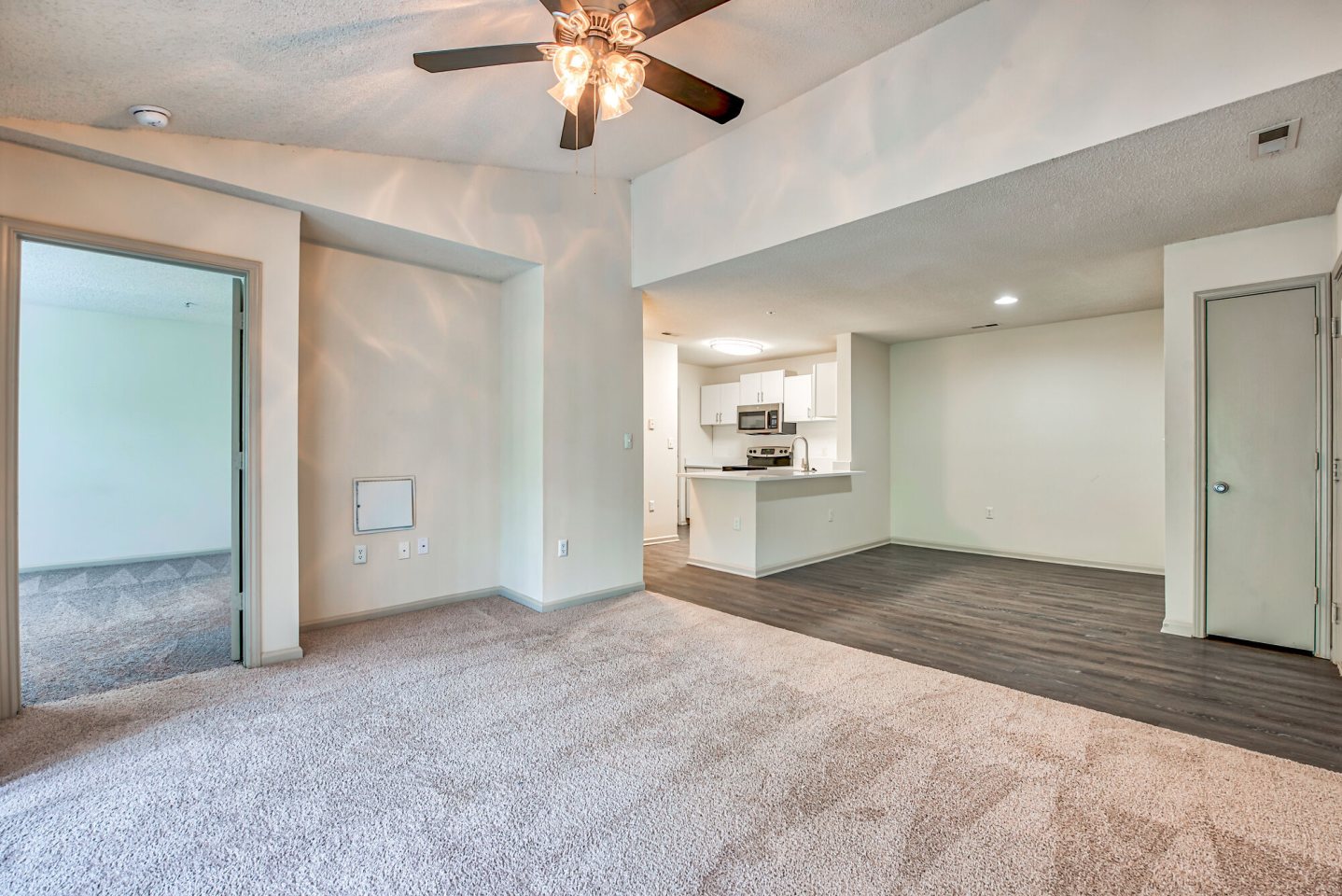Sailpointe at Lake Norman Apartment Homes Image 16