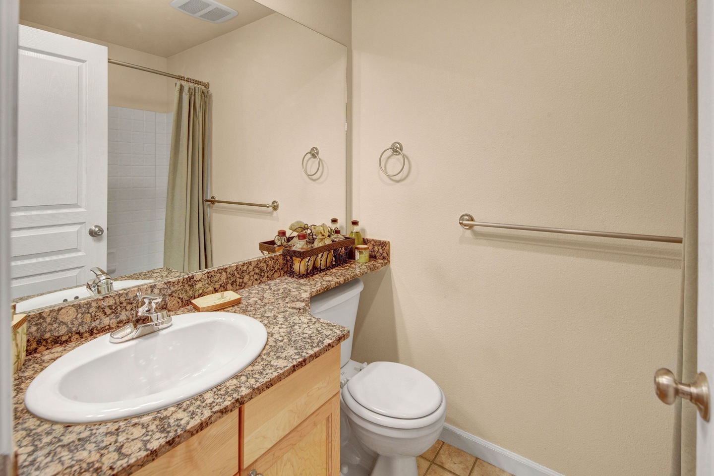 Admirals Cove Image 10