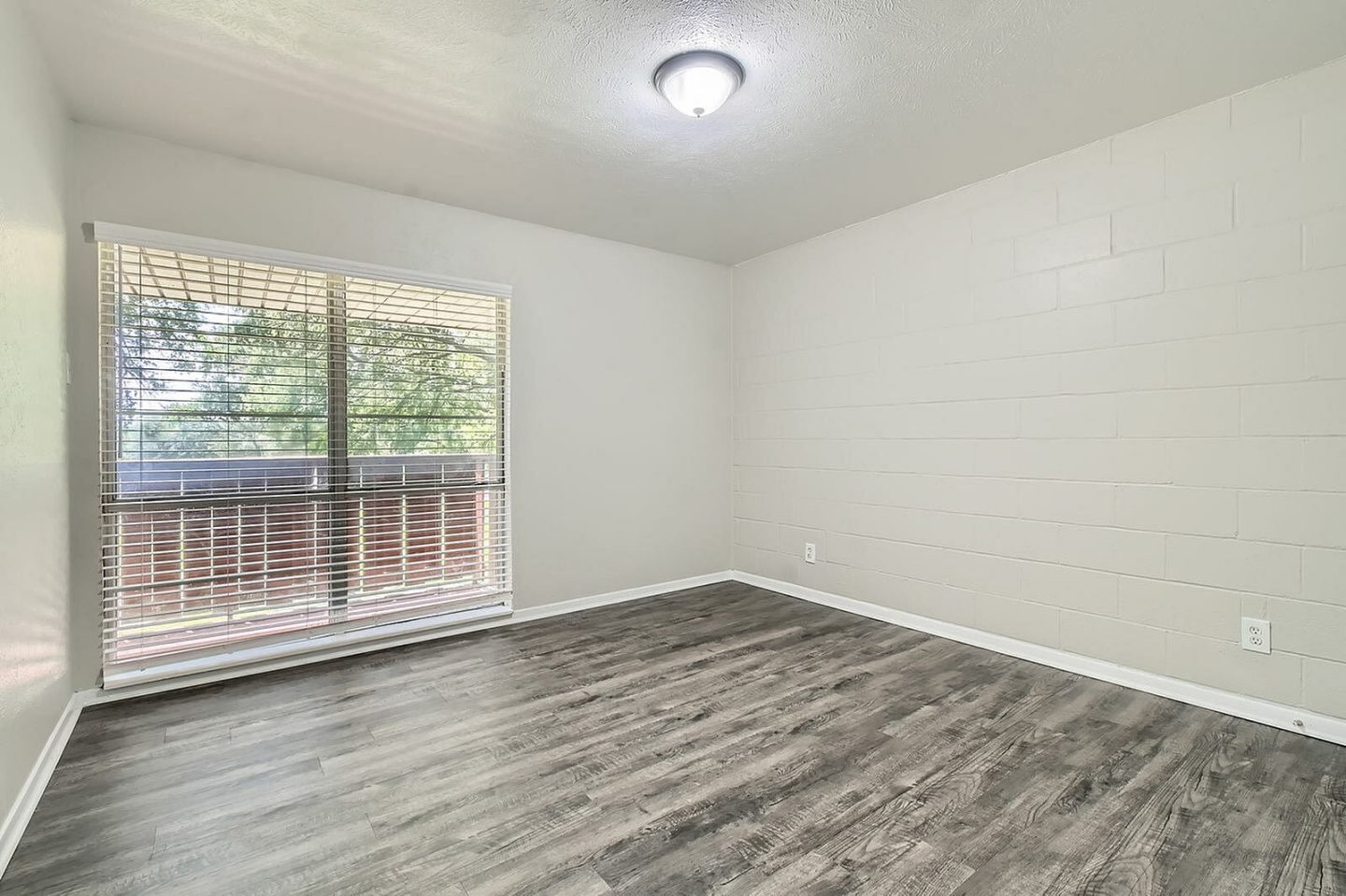 The Brookmoore Image 27