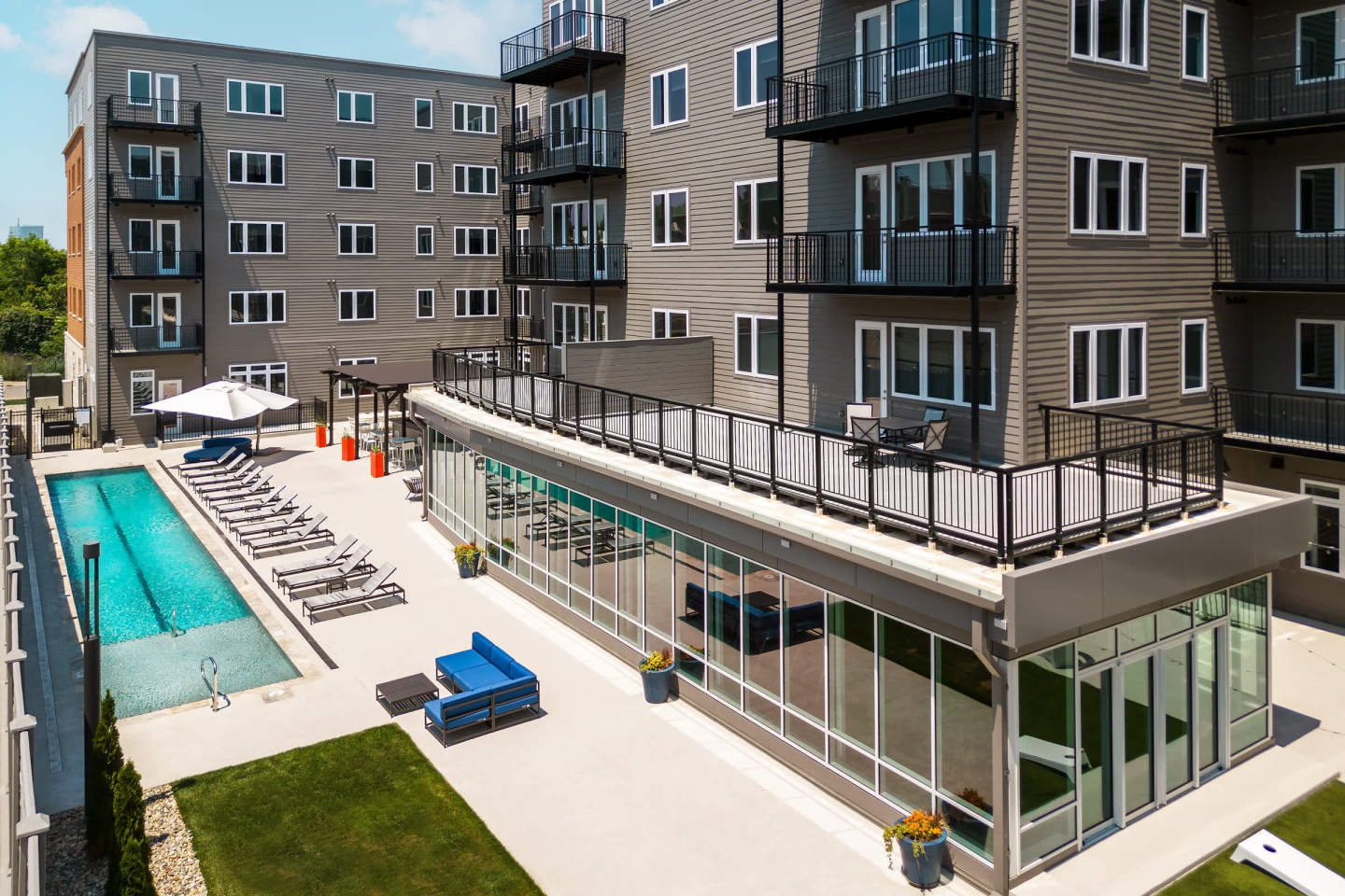 2200 LaSalle Image 9