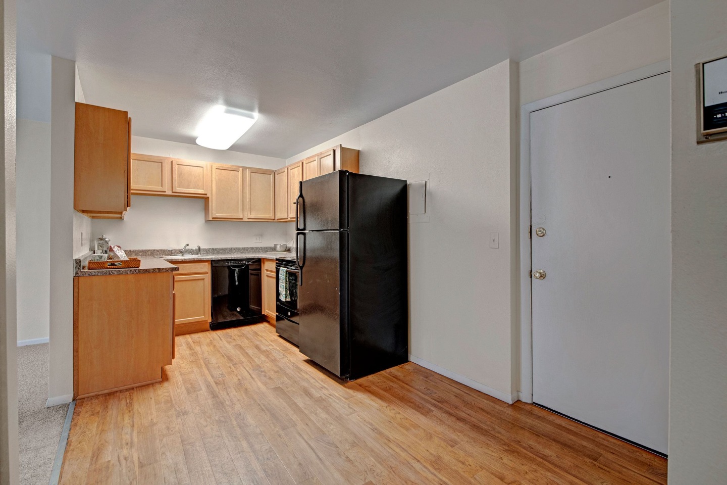 Hyde Park Apartments Image 12