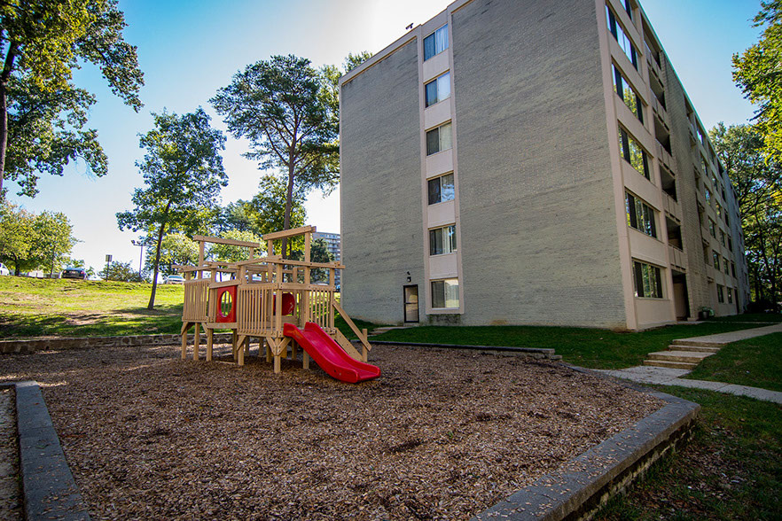 Heritage Park Apartments Image 14