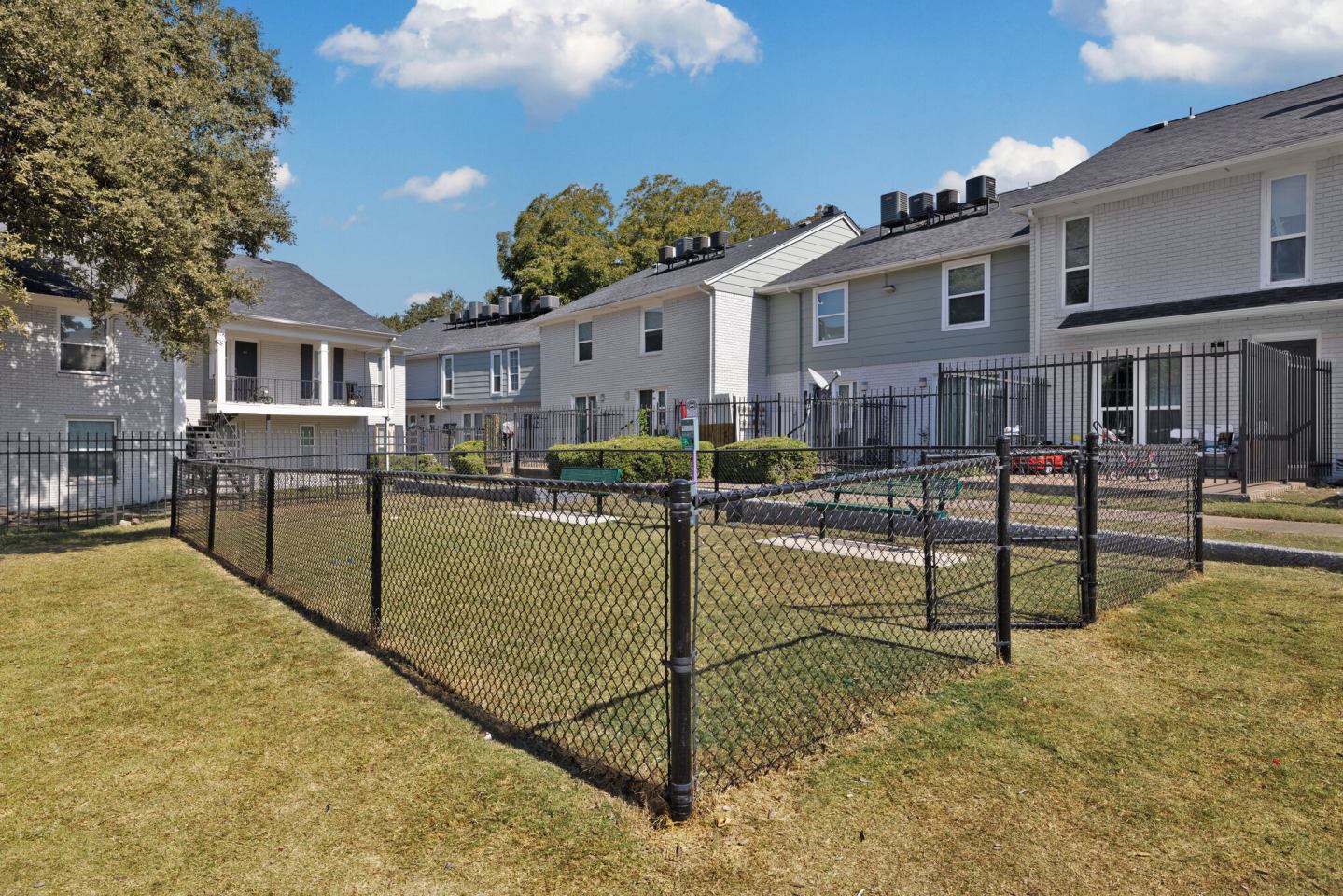 Azul Apartment Homes Image 7