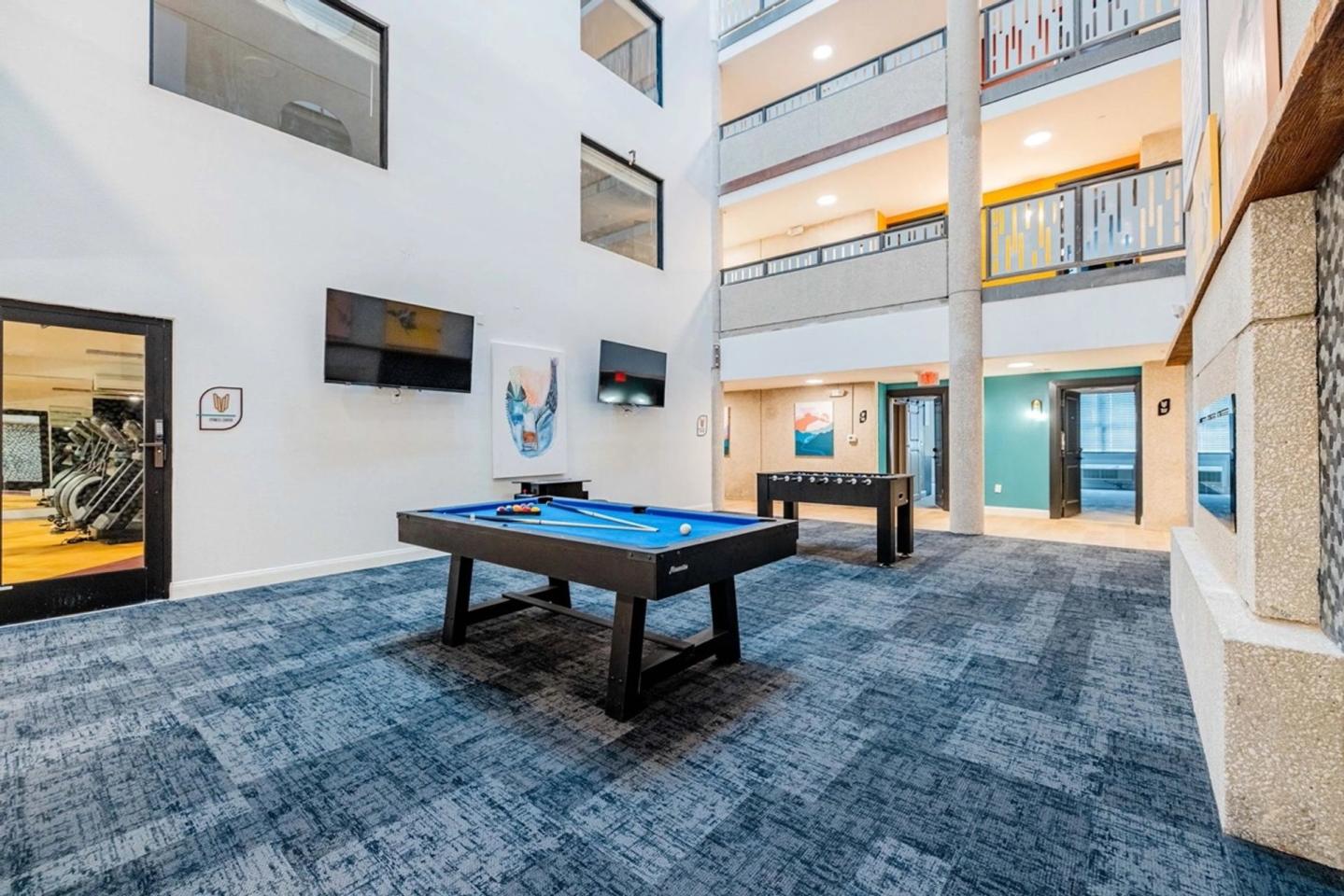 VEER Apartments Image 11