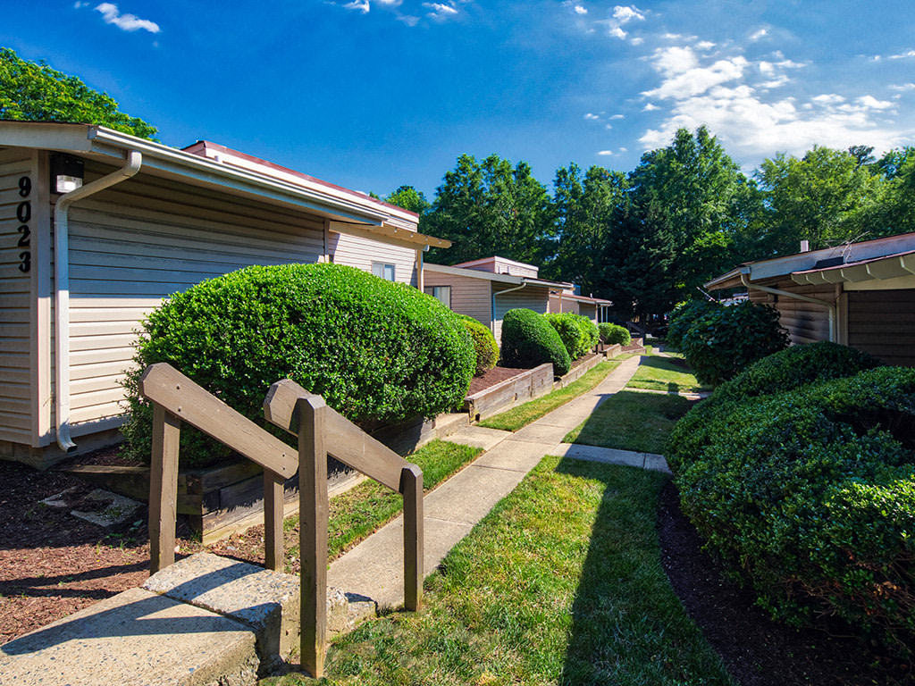 Brookdale Apartments Image 3