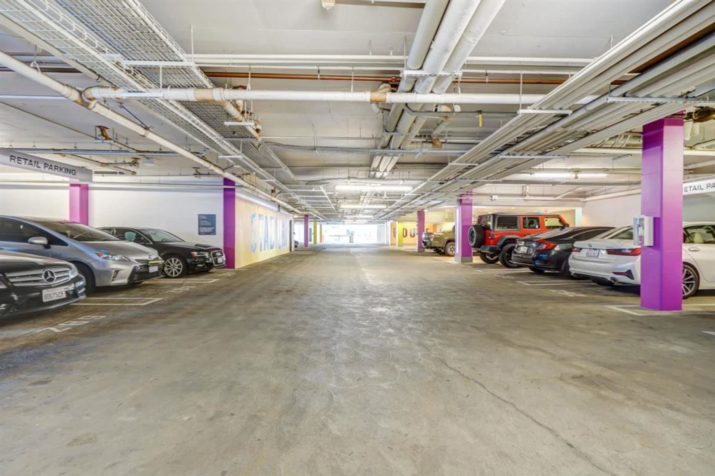 Stadium House Apartments Image 30