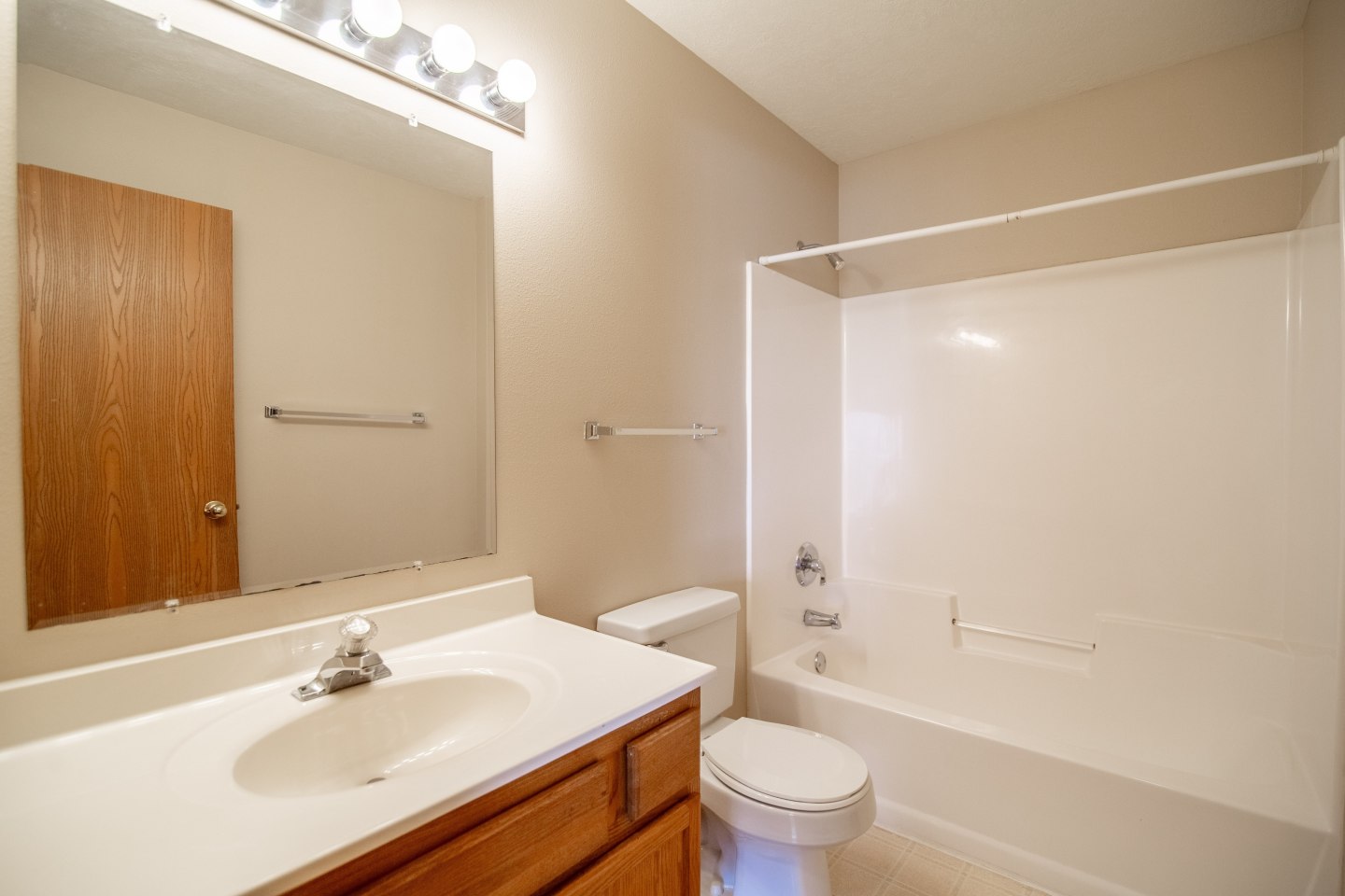 Terrace Pointe Image 9