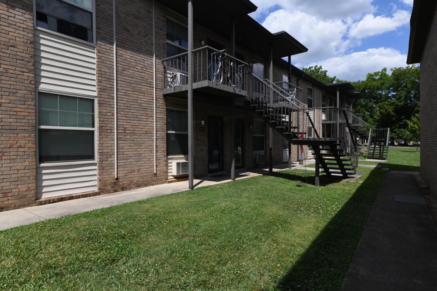 Condos at the Villager Image 40