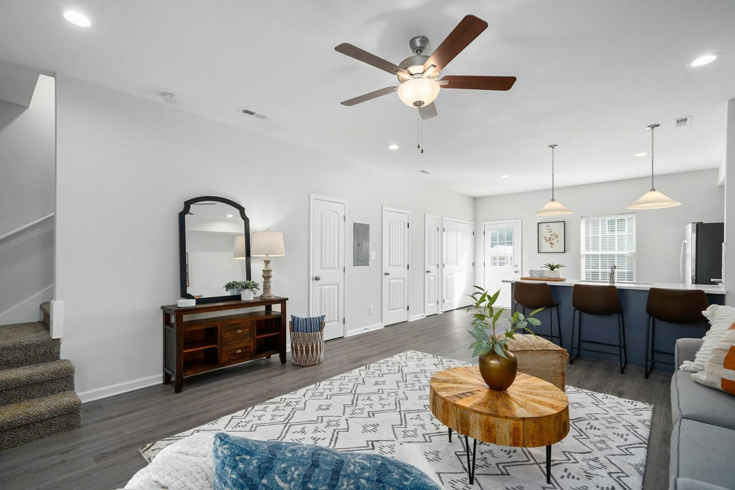 Victory Place Luxury Living Image 8