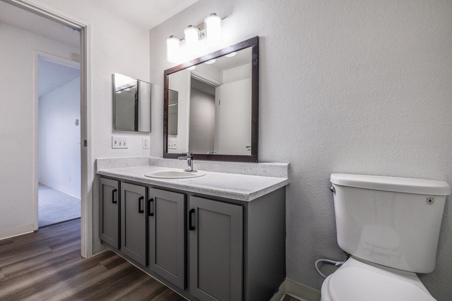 Garden Pointe Image 30