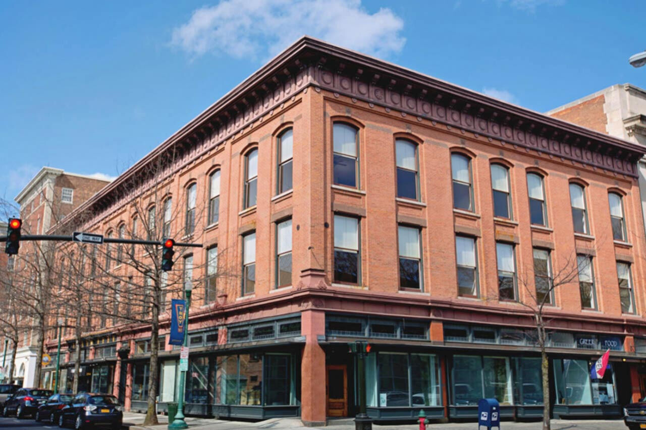 Keenan Center Apartments Image 4