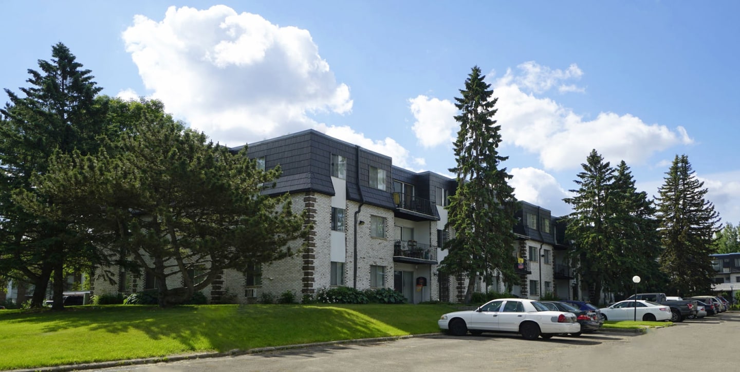 Bellows Court Image 17