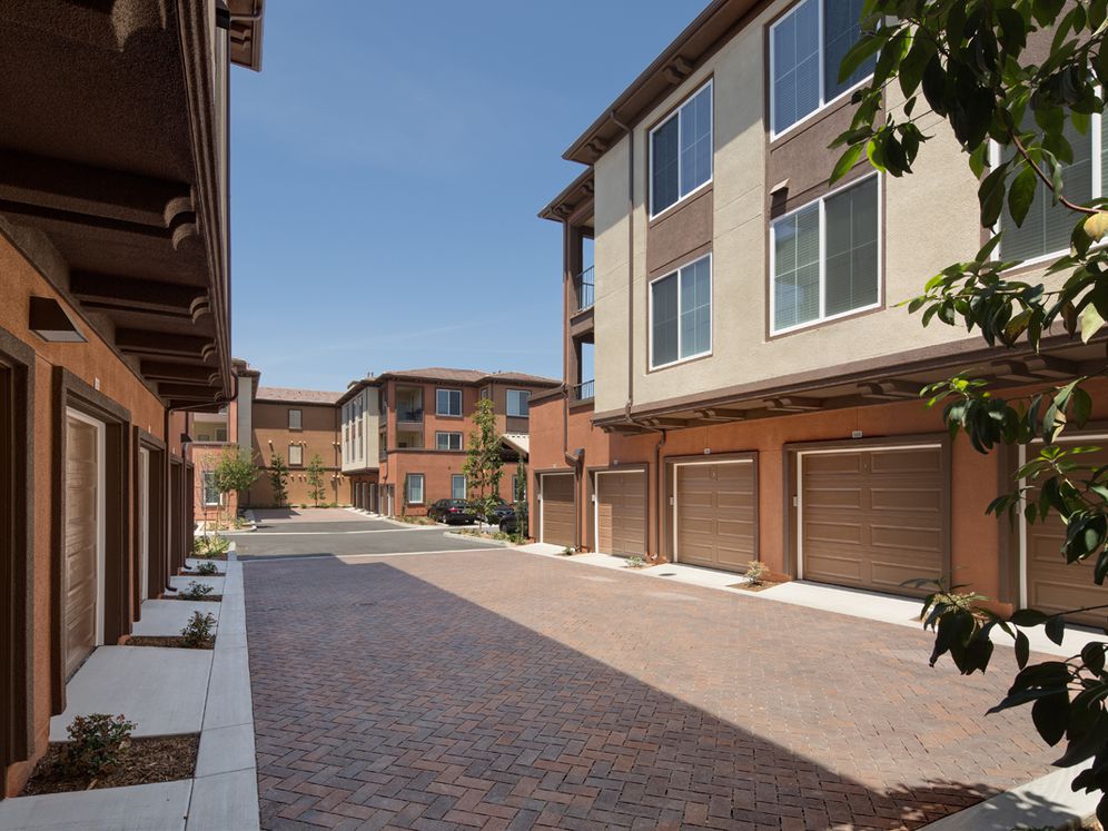 Avalon Vista Image 40
