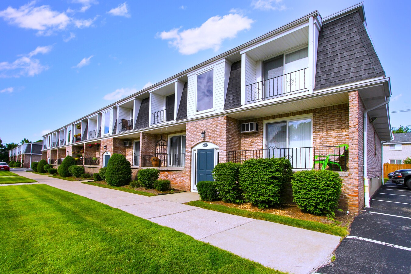 Emerson Square Image 1