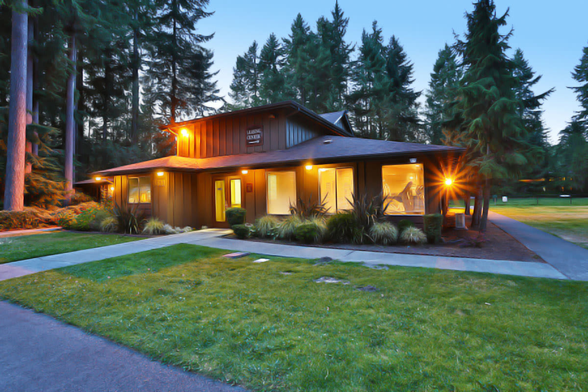 Mariners' Glen Apartment Homes Image 20