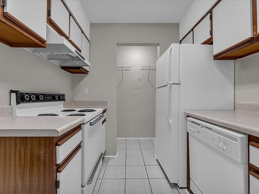Woodbrook Image 32