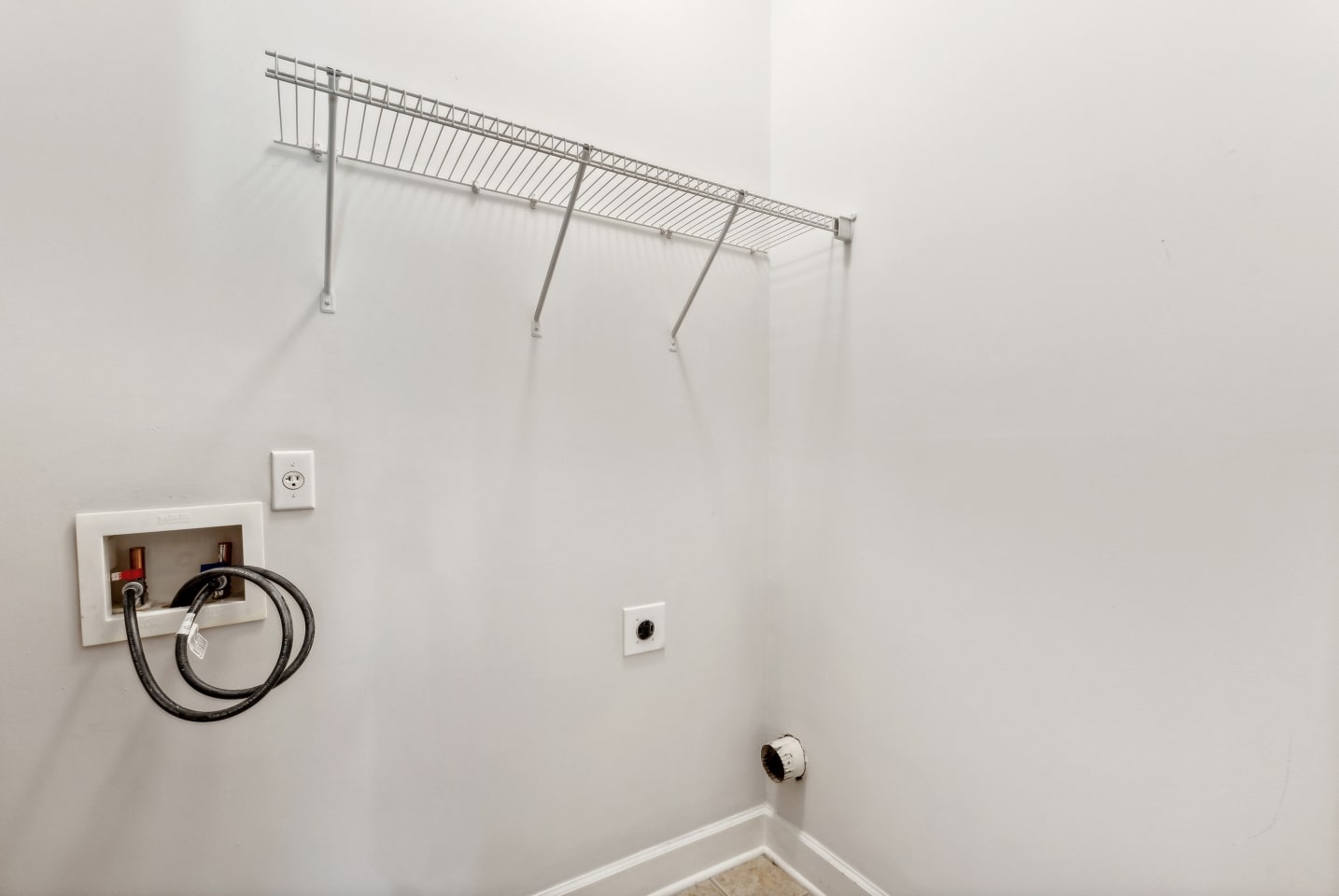 Faris Residences Moncks Corner Image 25
