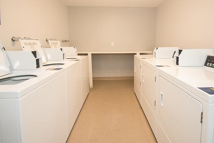 Royal Oaks Image 9