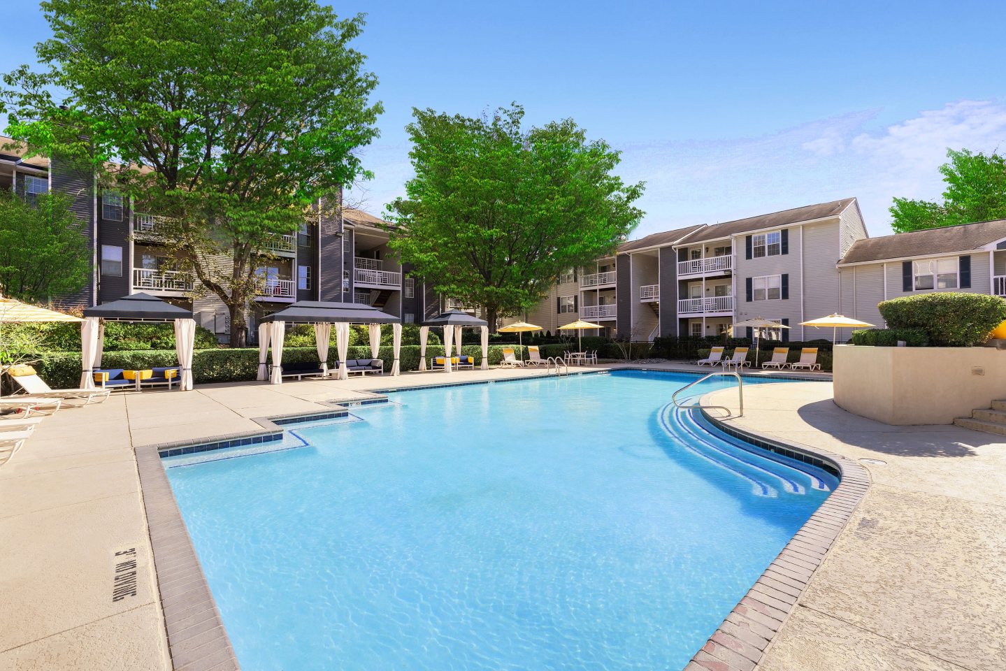 Chase Arbor Apartments Image 1