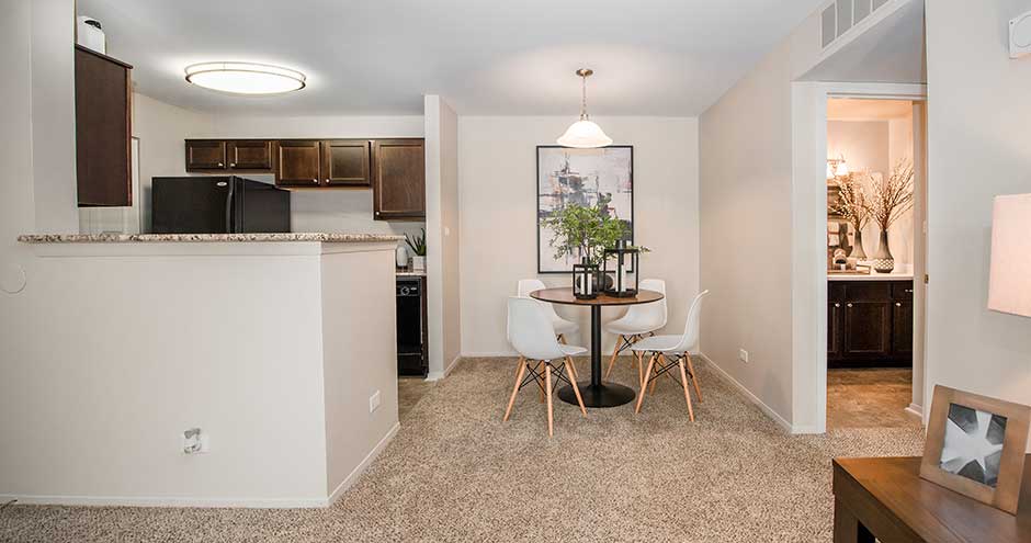 Martin's Point Apartment Homes Image 7