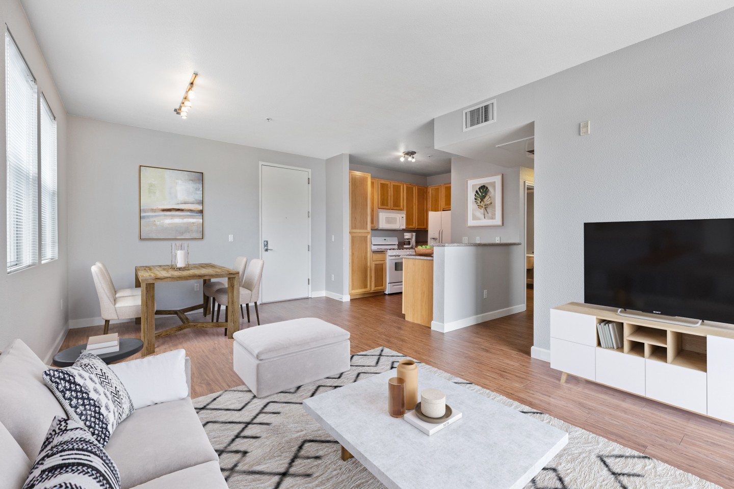Theatre Square Apartments Image 2