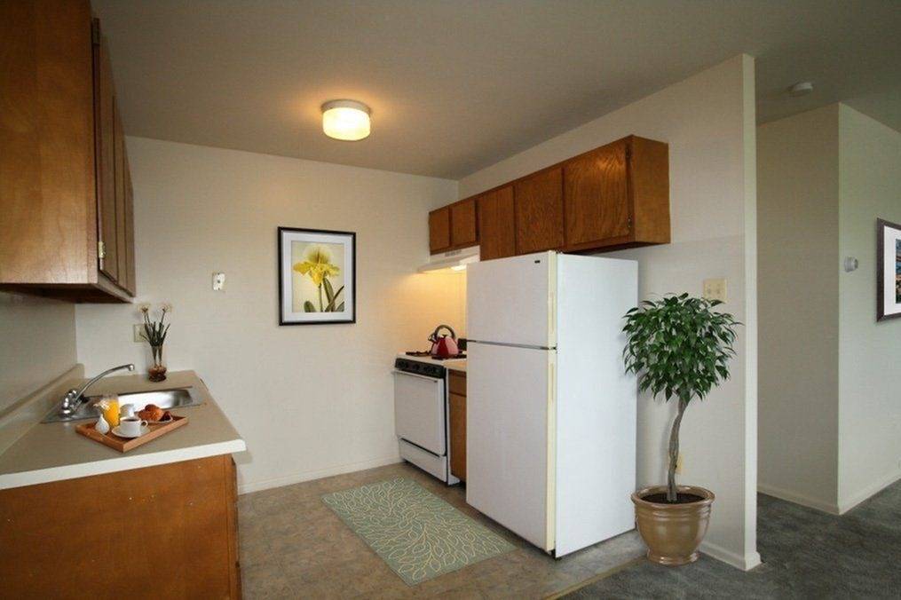 Madison Court Image 3