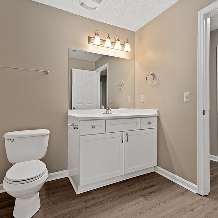 Swathmore Court Apartment Homes Image 3